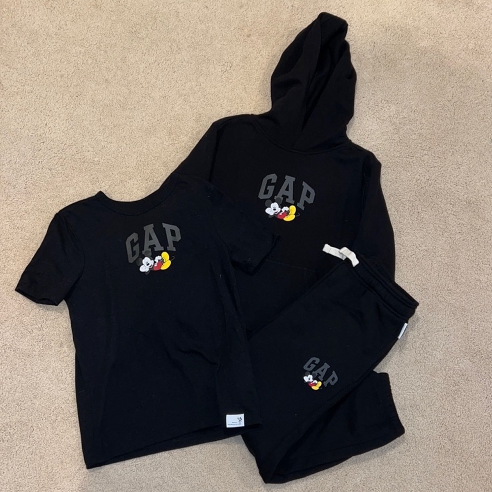 GAP Kids Mickey Mouse Sweatsuit Set